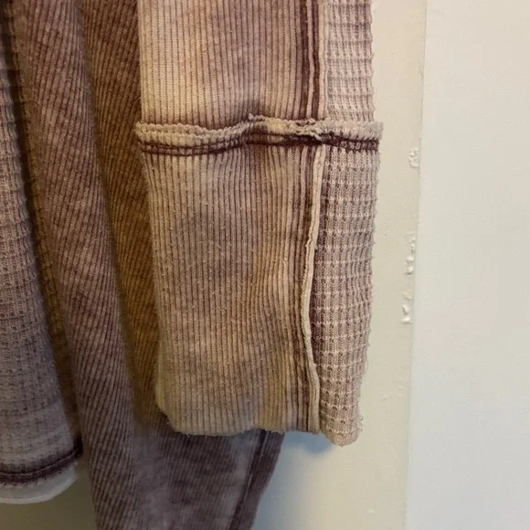 Free People Women's V-Neck Long Sleeve Top - Purple - Picture 4 of 5